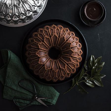 Stained-Glass-Bundt-Cake-Pan